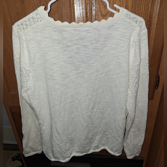 A FRYE Knitted Women's White Knitted Sweater In A Size Large. NWOT. - Picture 3 of 9